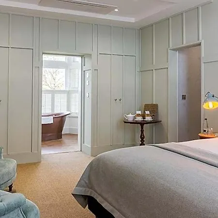 Number 38 Clifton 4* Μπρίστολ