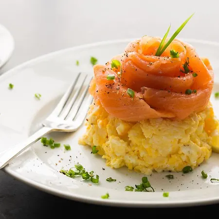 Number 38 Clifton Готель Бристоль