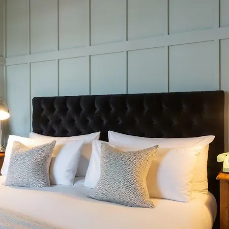 Number 38 Clifton Bristol