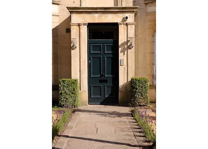 Number 38 Clifton Hotel