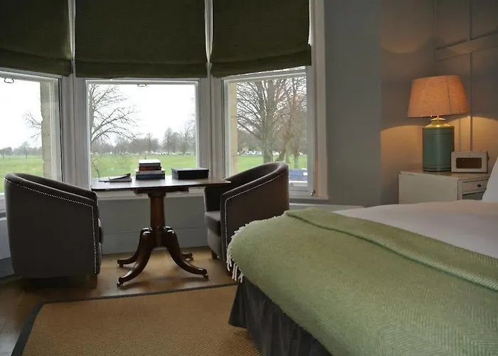 Hotel Number 38 Clifton Bristol