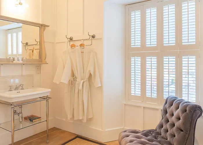 Number 38 Clifton Szálloda