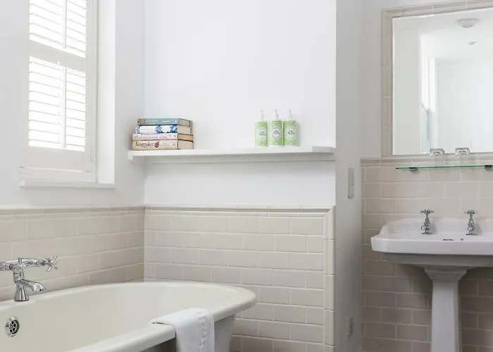 Number 38 Clifton Отель